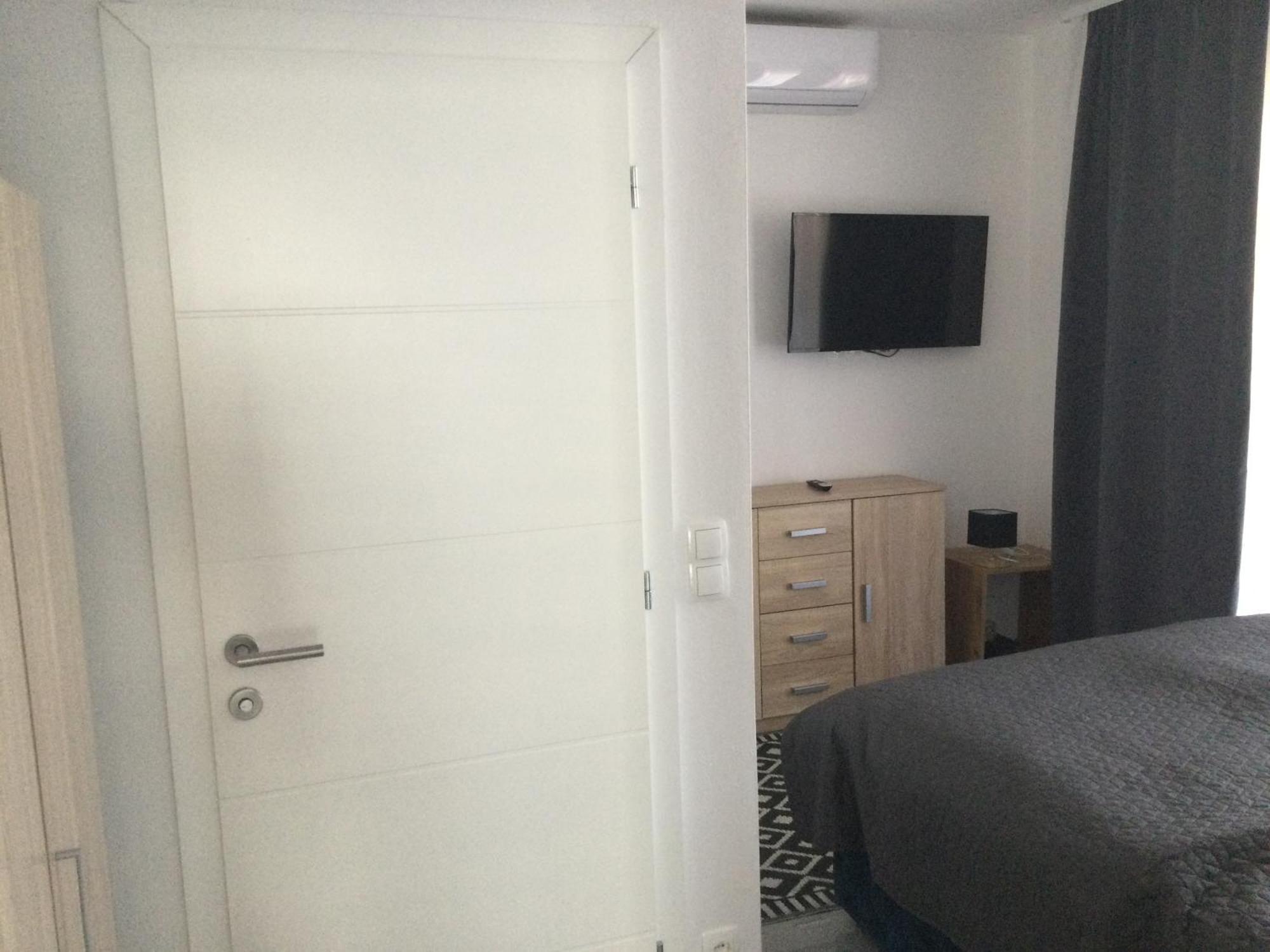 Appartements Vir Exterior foto